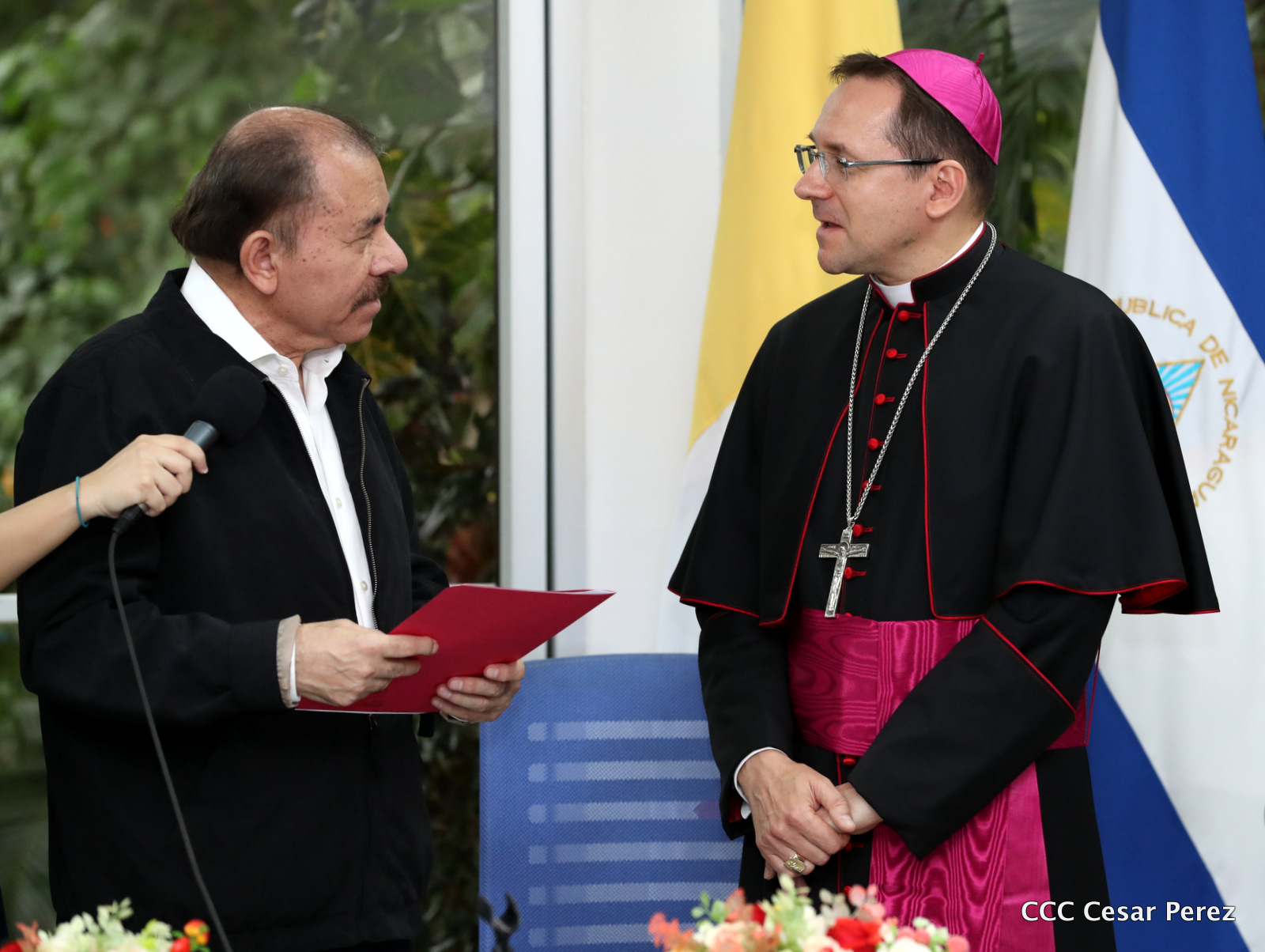 Nuncio1